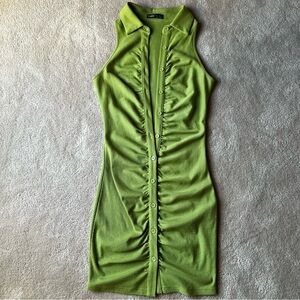 Green Sleeveless Button-Down Dress